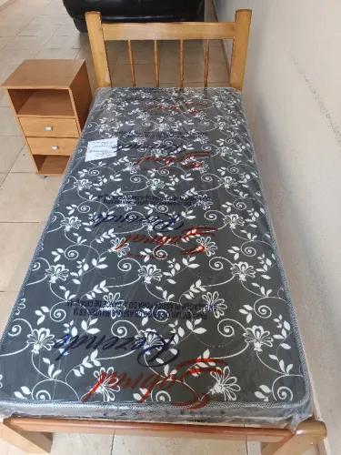 Cama de Solteiro de Madeira Rubin Nova na Promoção