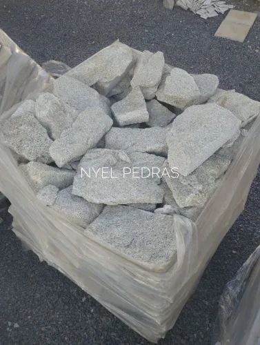 Pedra Moledo beje