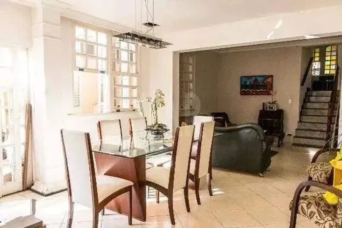 Casa Geminada à venda, 3 quartos, 1 suíte, 3 vagas, Ouro Preto - Belo Horizonte/MG