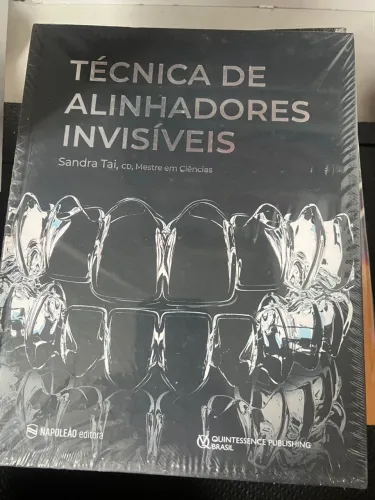 Livro Técnica de Alinhadores Invisíveis