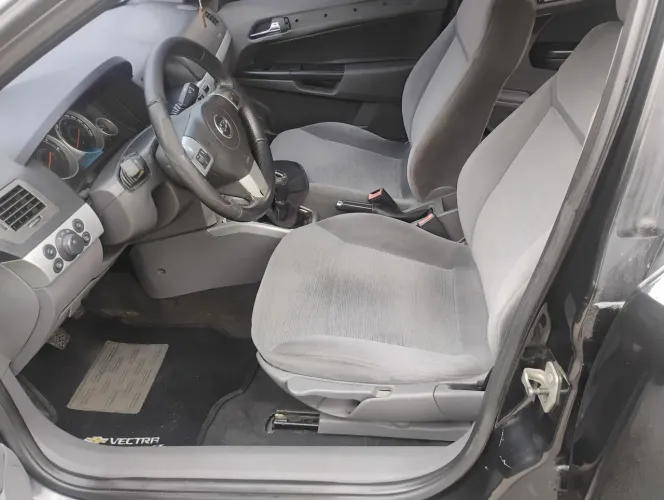 Chevrolet Vectra Elegan. 2.0 MPFI 8V Flexpower MEC 2011