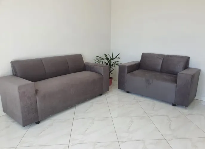 Jogo de sofá 2x3 Lugares + puff pronta entrega 