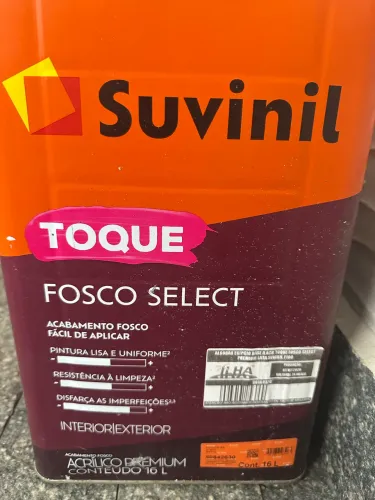 Vende -se lata de tinta fechada SUVINIL Branco egípcio