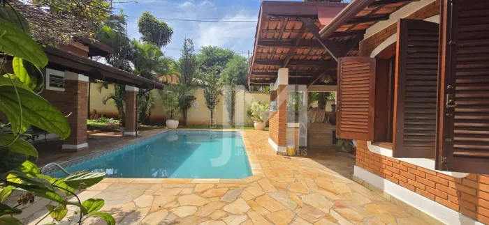 Casa com 4 dormitórios, 2 suítes em Bairro privilegiado no Distrito de Barão Geraldo, Camp