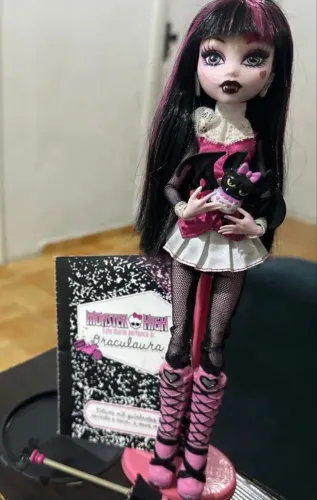 Monster high Draculaura g1 