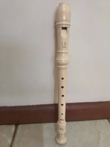 Flauta Yamaha soprano Descant Recorder German YRS-23