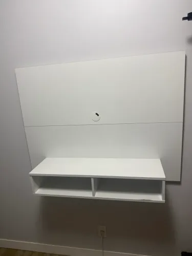 Painel para TV de ate 42 polegadas.