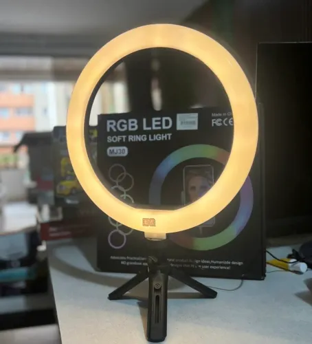 Ring light