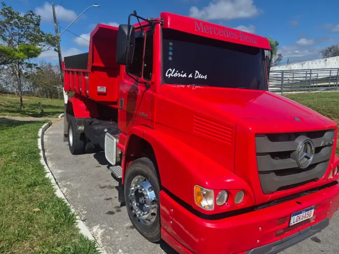 Mercedes-Benz 1319 toco bascula