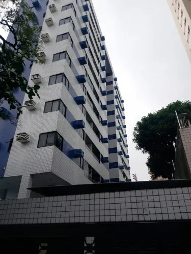 Alugo nós Aflitos 3 quartos, lazer completo R$ 4.000,00