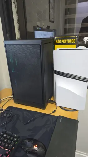 PC GAMER ITX RTX 5080 RYZEN 9800X3D 32GB