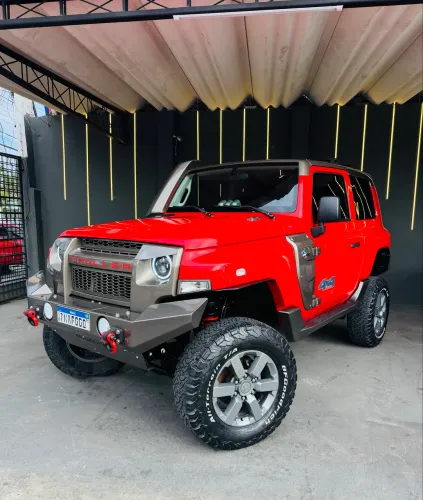 Troller T-4 4X4 3.2 20V TDI Cap. Rígida Diesel 2017