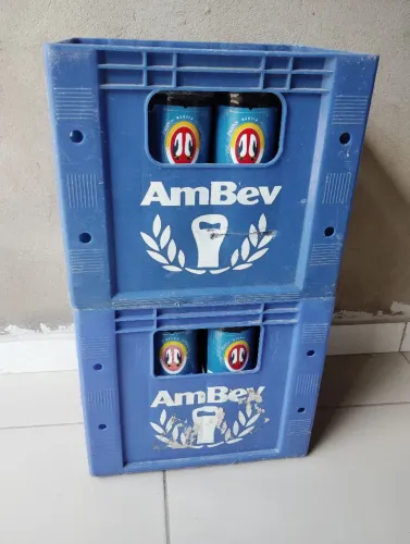 2 Caixa de cerveja litrão com garrafas