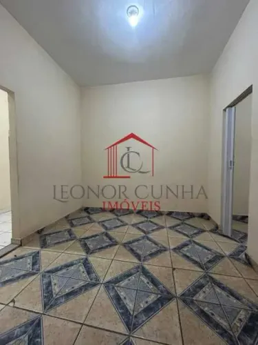 Casa de Vila : Térrea / Residencial / Irajá