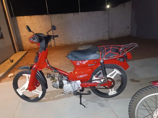Traxx 50cc pegando na partida de primeira,2.200 no cartão sem juros,no pix tem preço