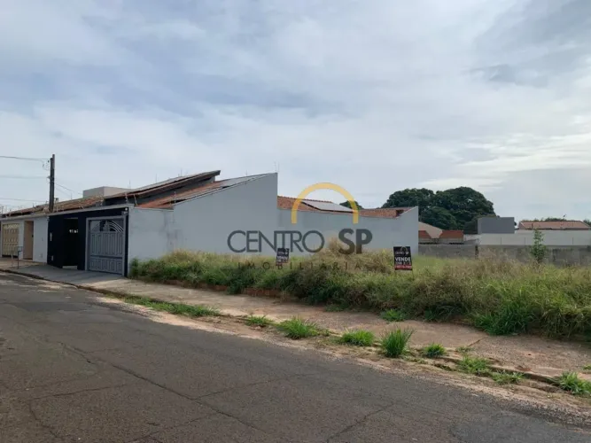 Terreno para venda com 681 m² em Jardim Terra Branca, Bauru - SP