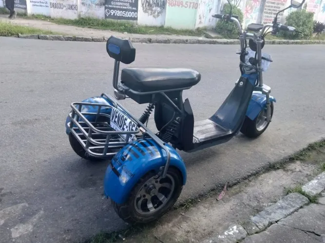 Moto scooter eletrica