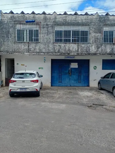 Ponto Comercial/Imóvel Amplo de 480m² em Periperi (Próximo à Praça da Revolução)