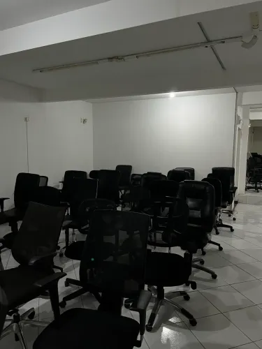 Showroom de Cadeiras de Escritório e Ergonômicas | Estreito | A partir de R$250