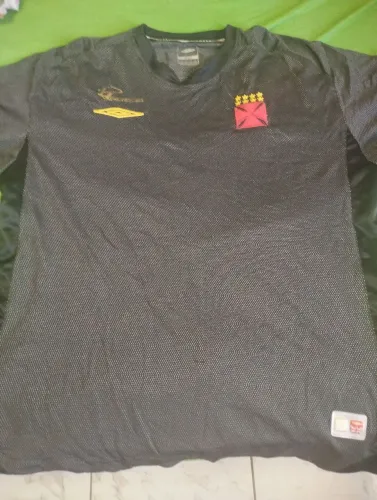 Camisa do Vasco Romário Umbro Dourada 
