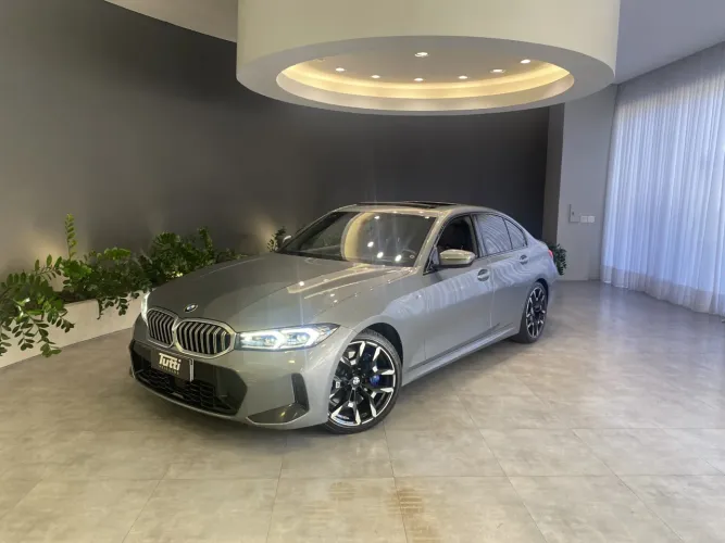 BMW 320I A 2.0 TB M Sport Activeflex 16V 4P 2025