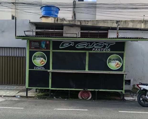 Trailer grande para comércio ou para moto home