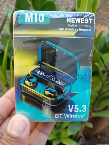 Fone de ouvido bluetooth com a função Power bank