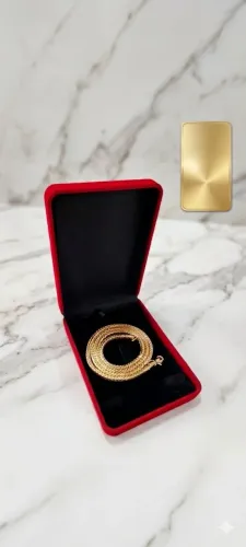 Corrente escama banhando a ouro
