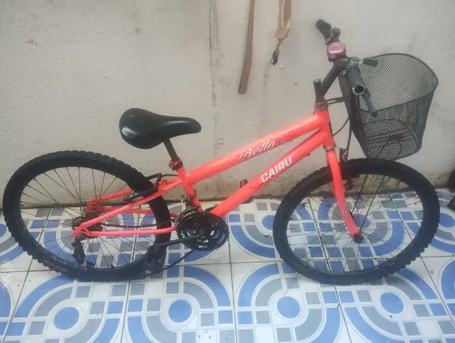 Bicicleta Caloi Bella Aro 26 com Cesta