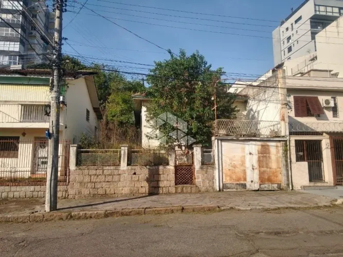 Terreno à venda em Porto Alegre, no bairro Jd São Pedro