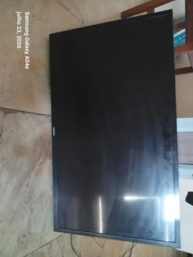 TV SMART SAMSUNG 32" C/ DEFEITO
