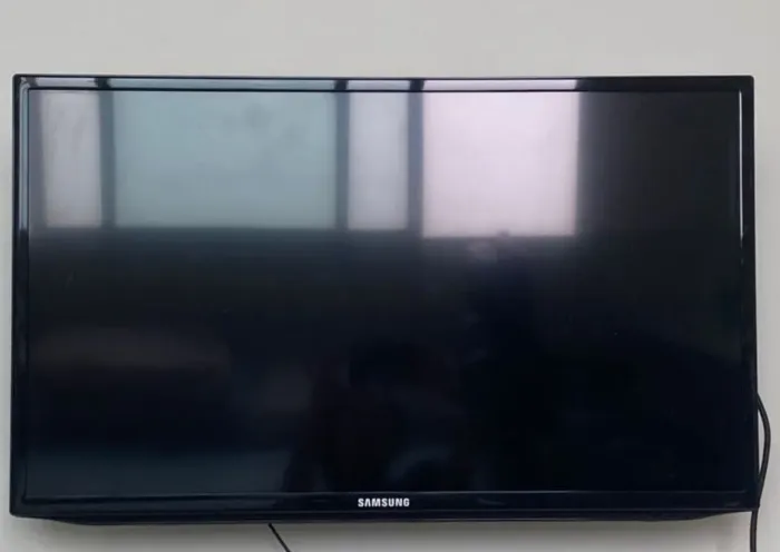 Vendo tv 32 polegadas Samsung 