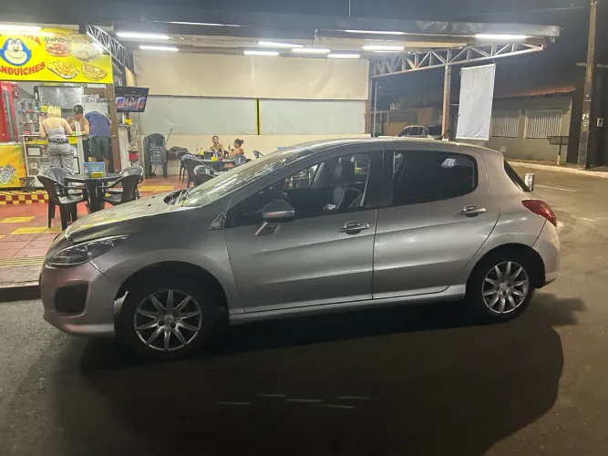 Peugeot 308 Active 1.6 Flex 16V 5P Mec. 2013