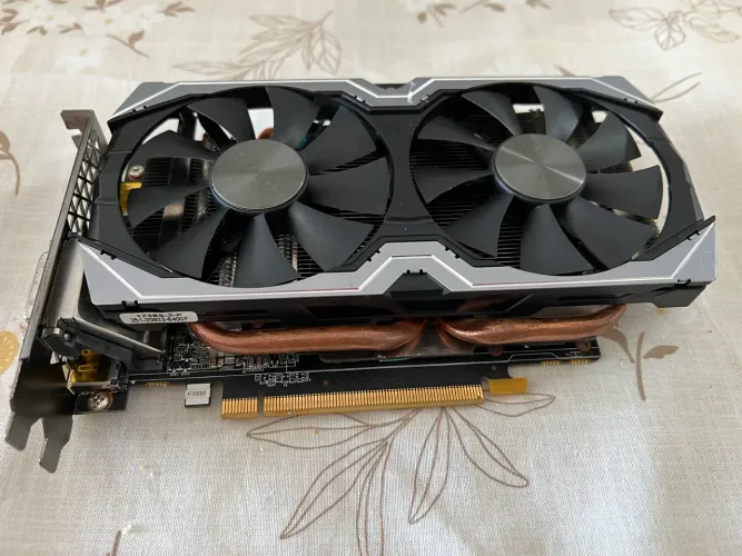 Placa de Vídeo ZOTAC GeForce GTX 1070 8Gb