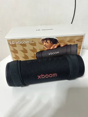 LG XBOOM grab