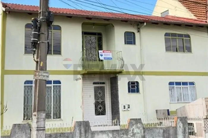 2 Casas 6 Quartos Lages: Oferta Imperdível!
