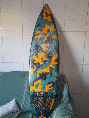 Prancha de surf JS 6.1 32Lts