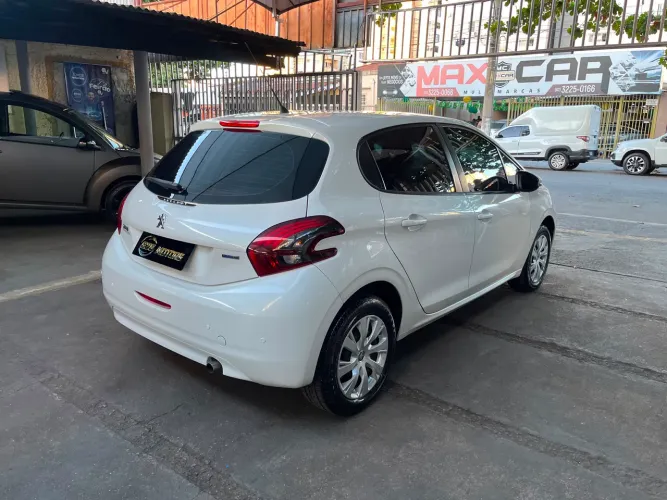 Peugeot 208 Active 1.2 Flex 12V 5P Mec. 2017