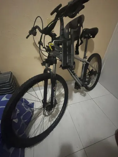 Bicicleta KSW aro 29 quadro Tam 17 câmbio hidráulico absolute 