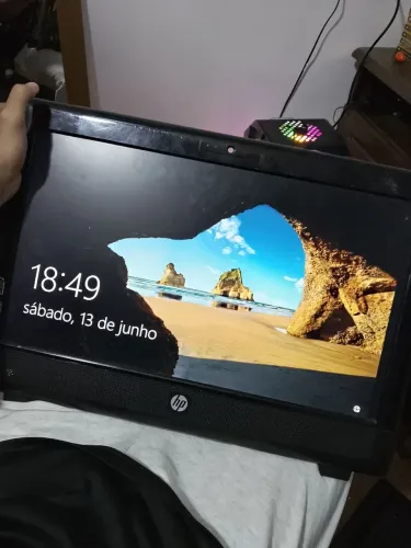 Computador Hp com mouse