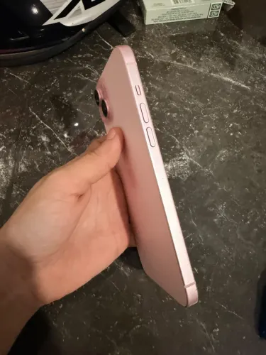 iPhone 15 plus