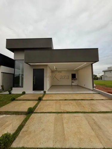 Casa em Condomínio  Jardim das Flores  Condomínio Veredas dos Campos  3 Quartos