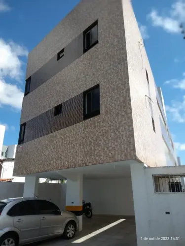 Apartamento Usado Jaguaribe C/57m² 2 Quartos, 1 Suíte, Varanda, 01 Vaga Coberta Nas/Sul