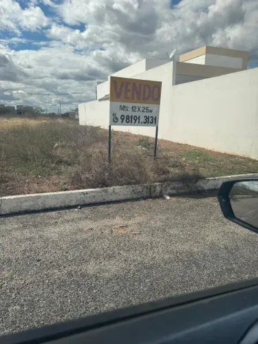 Terreno excelente localização em frente à UFCG