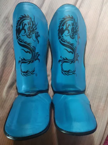 Caneleira Muay Thai