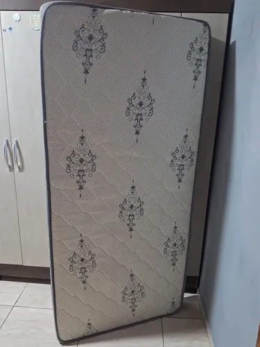 Colchão de solteiro 