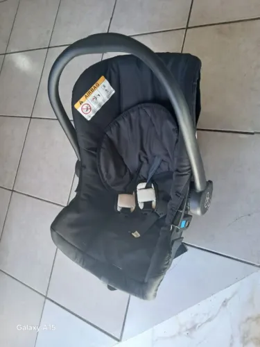 Vendo bebê Conforto