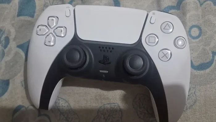 Controle de ps5 seminovo