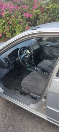 Honda Civic Sedan LX 1.7 16V 115cv Mec. 4P 2002