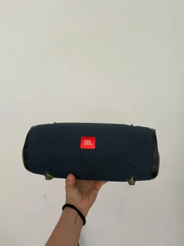 Caixa de Som Bluetooth JBL (Estilo Xtreme)